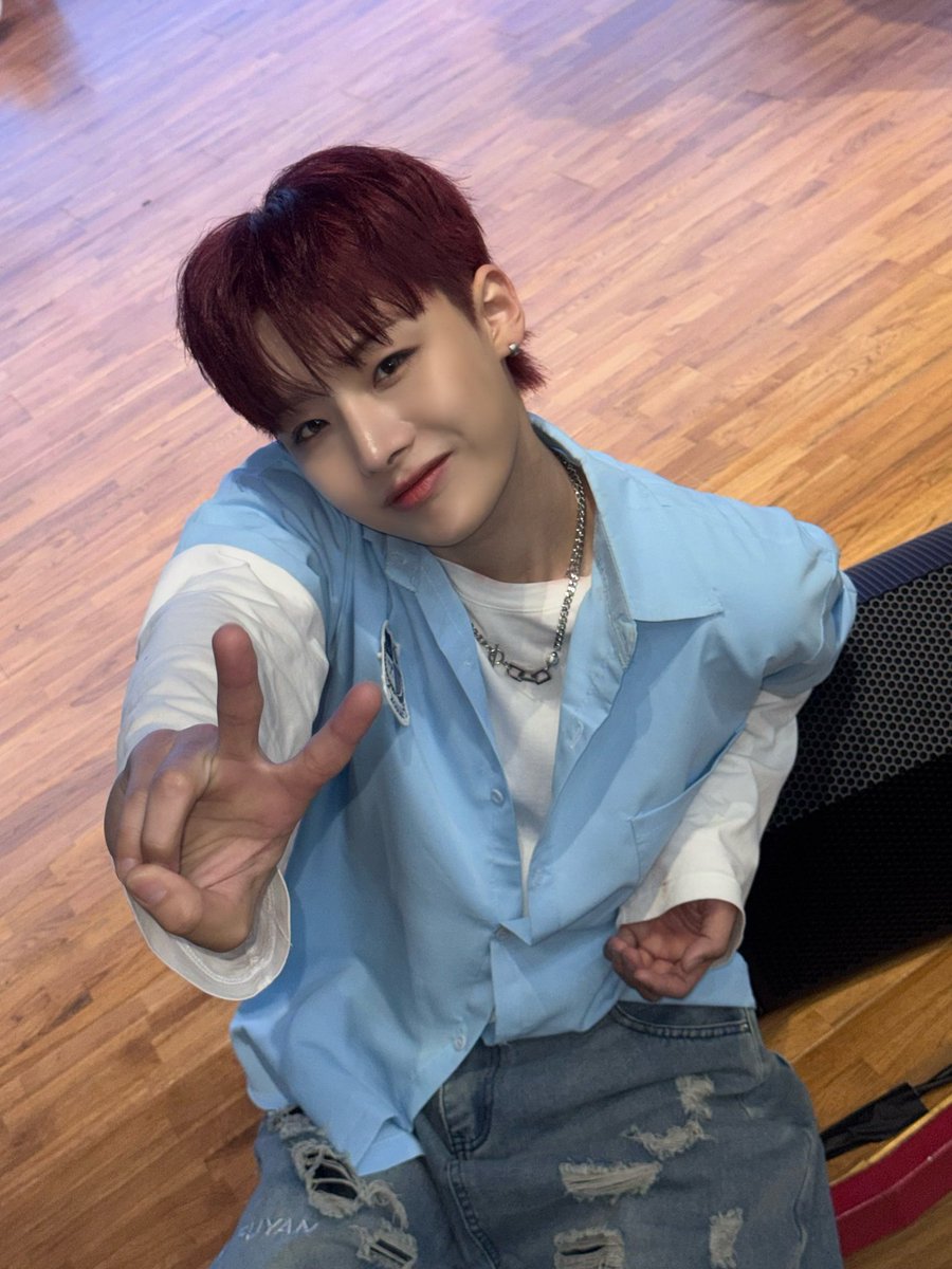 lexverseintl's tweet photo. 240426 | X (Twitter) Update (Lex pics💚)

Lex new hair, red hair very handsome 🔥

#XODIAC #소디엑 #LEX #렉스 https://t.co/DUM1oyjtdl