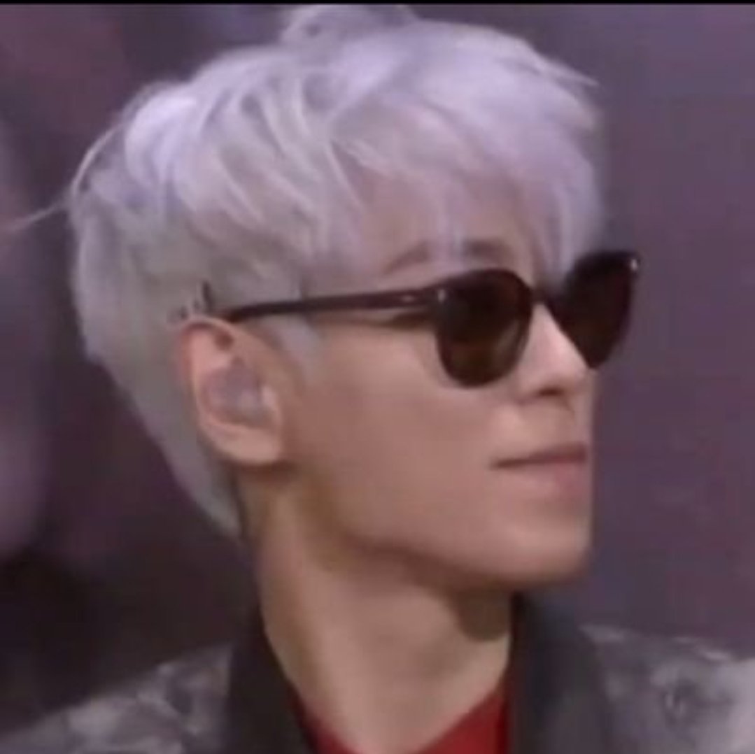 수심 SOo tweet media