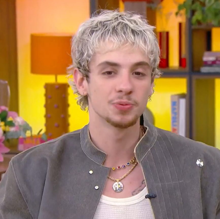 Central Reality tweet media