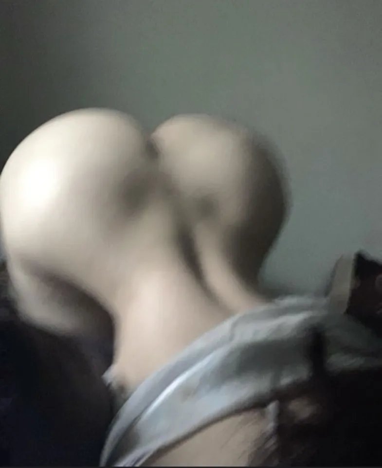 bé Táo tweet media