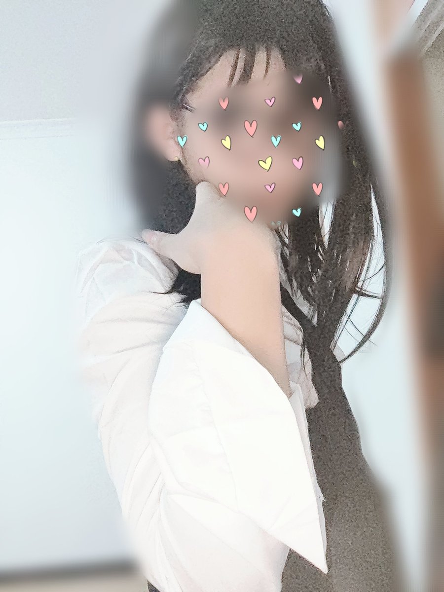 Lily tweet media
