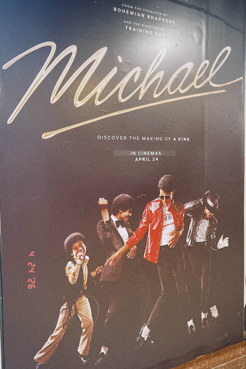 sylvi🧸 tweet media