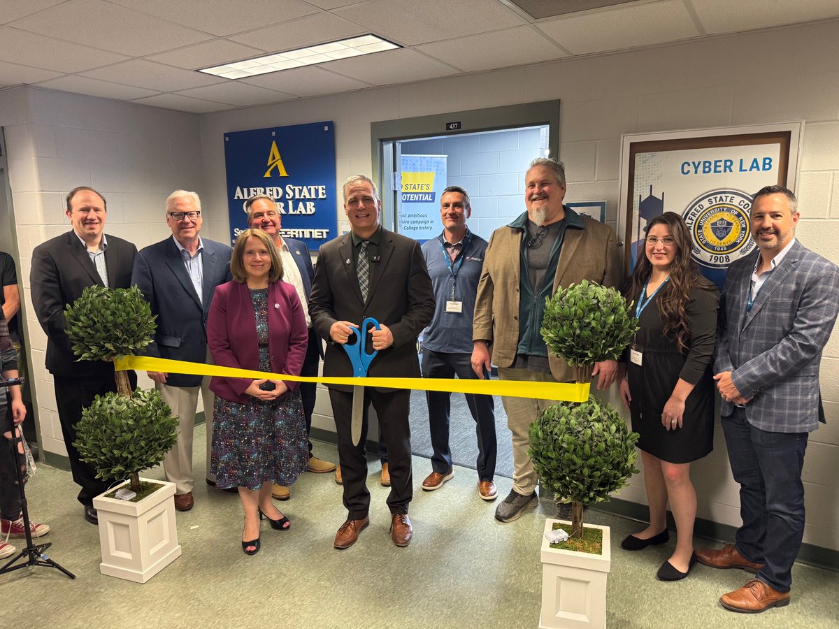 SenatorOMara's tweet photo. Great to join colleagues @SenatorBorrello and @JoeSempo at yesterday's Dedication &amp; Ribbon Cutting ceremony for the Cyber Security Lab at Alfred State College — an exciting and cutting-edge addition to one of New York State's finest @SUNY institutions! https://t.co/kYrjOFzUf8