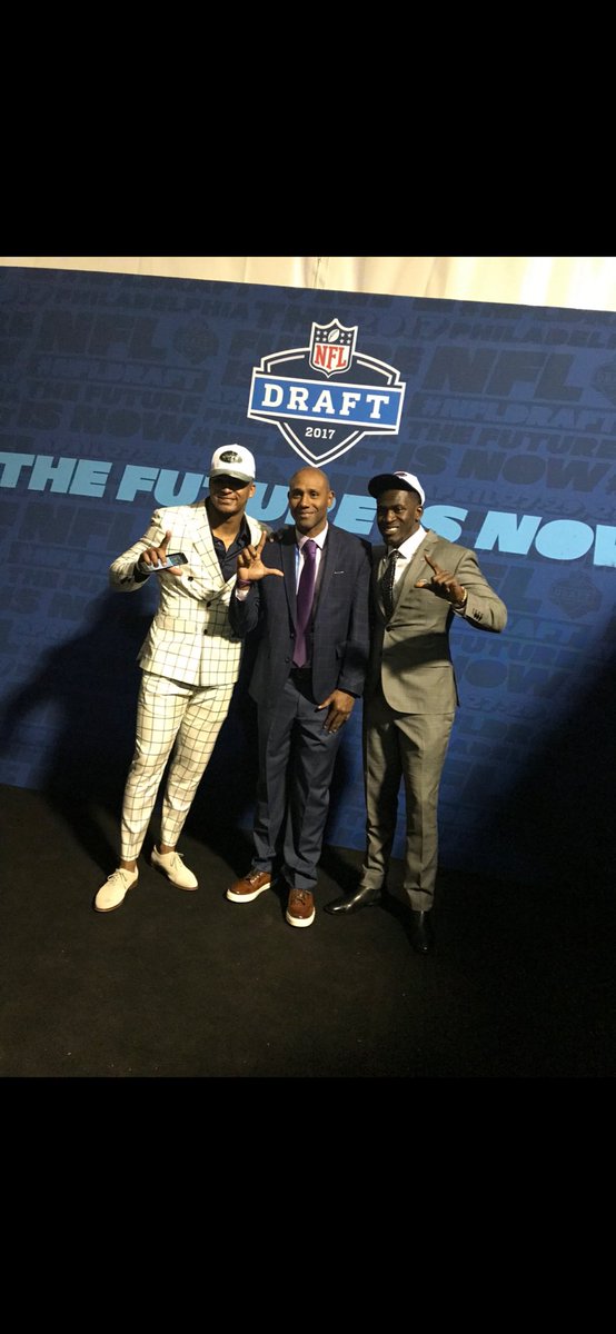 Corey Raymond tweet media