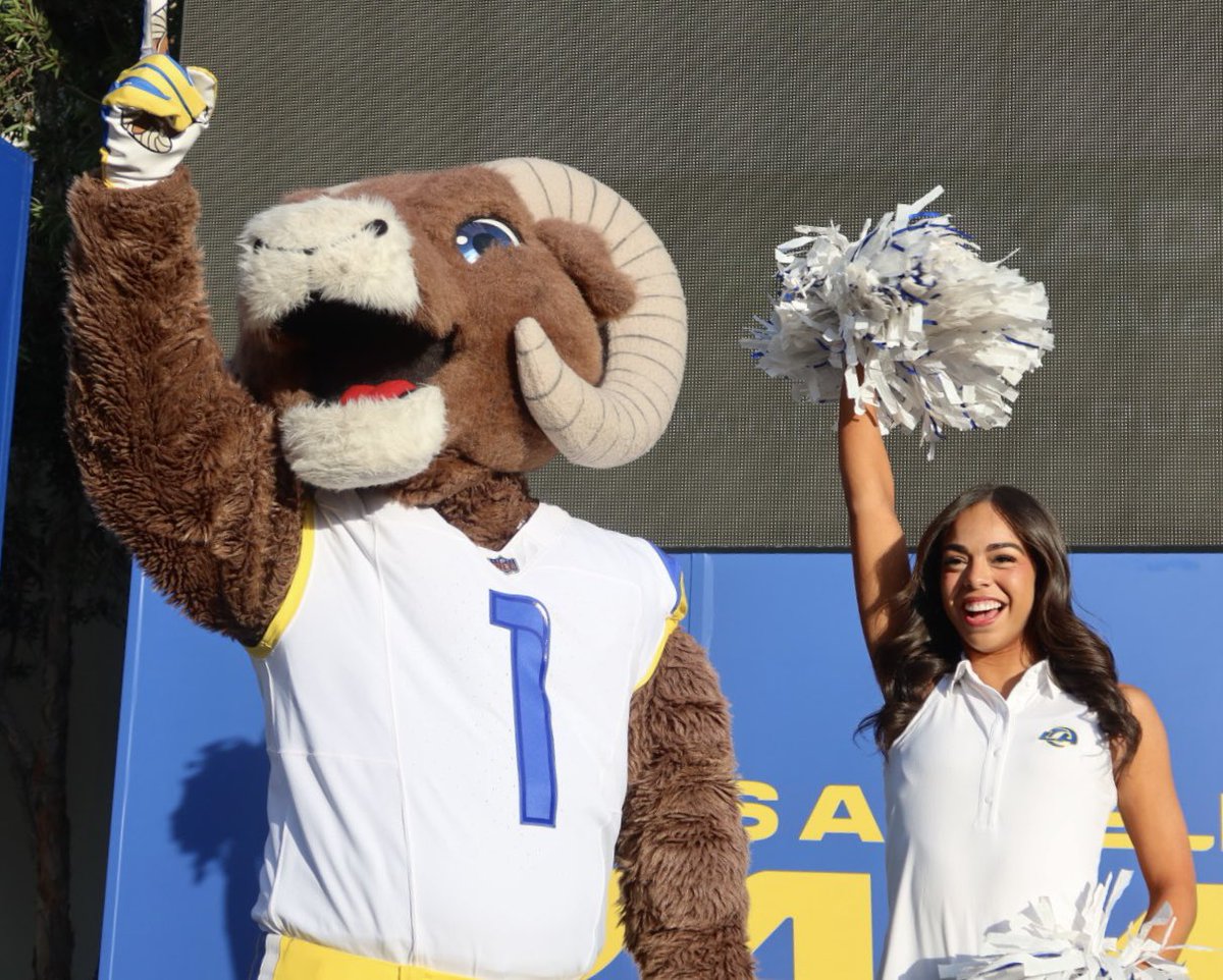 roblespan's tweet photo. #LARams Block Party. 2026 NFL #RamsDraft First Round. https://t.co/g4jQc9aVrJ