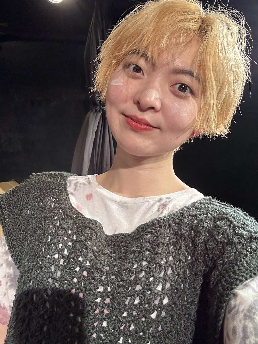 ma_na_e1's tweet photo. #悪談02 
初日、ご来場くださいました皆様誠にありがとうございました！

ぶっ飛びドタバタコメディ。
とにかく振り切って日曜まで走り抜けます！！！
気になってくださった方は是非！！
ご来場ください！！

ご予約
https://t.co/3Tfw9Mlpir https://t.co/6Yf991JHch