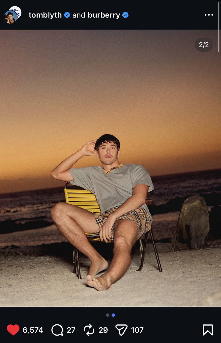 𝐴𝑛𝑔𝑒𝑙 🤍 (𝑇𝑎𝑦𝑙𝑜𝑟'𝑠 𝑉𝑒𝑟𝑠𝑖𝑜𝑛) tweet media