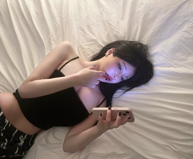 냥집사 tweet media