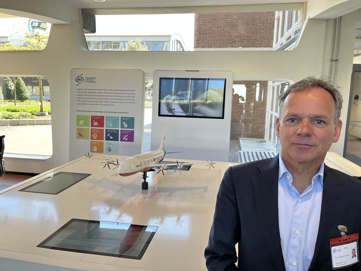 CasparVeldkamp's tweet image. Curious audience at Netherlands #aerospace centre NLR, about #geopolitics &amp;amp; geo-economics ✈️🇳🇱🇪🇺