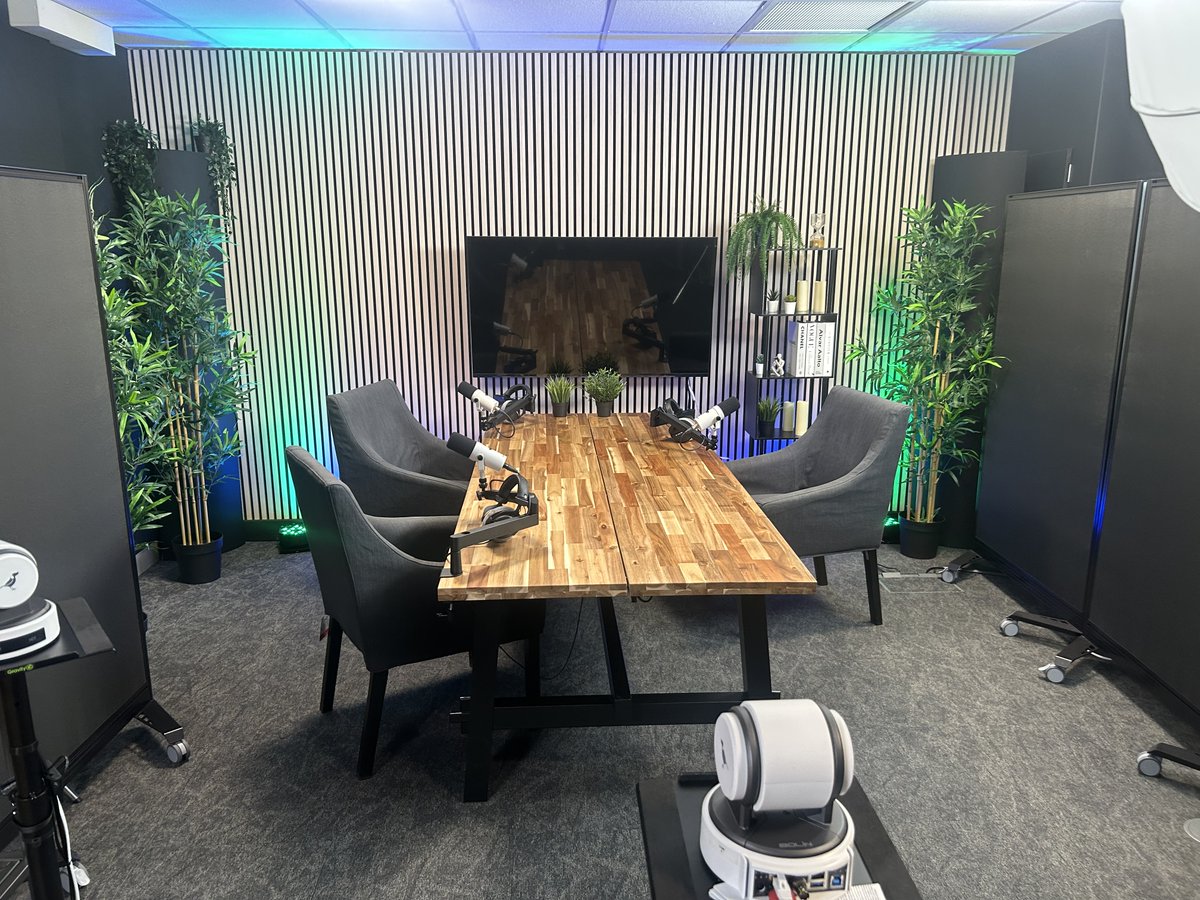 OneStopPodcasts's tweet image. 🎙️ Agencies: your clients are ready for podcasts.

You keep the relationship.
We handle strategy &amp;amp; production.

White-label podcast support for agencies who want to offer more without building a full in-house team.

#WhiteLabel #Podcasting #Production #Marketing #Strategy