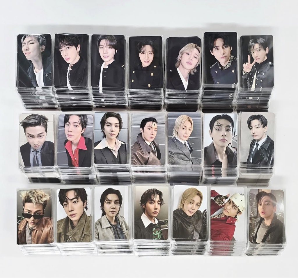 ⟭⟬E ARE B⟬⟭CK! tweet media