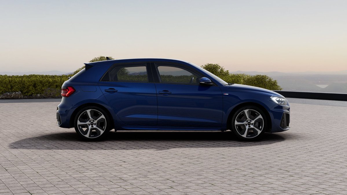 AutoTraderSA's tweet image. The baby #Audi sees a refresh and a new three-tier line-up. Here's what you can expect with the updated #A1. What's your pick? bit.ly/AudiRefreshesA…