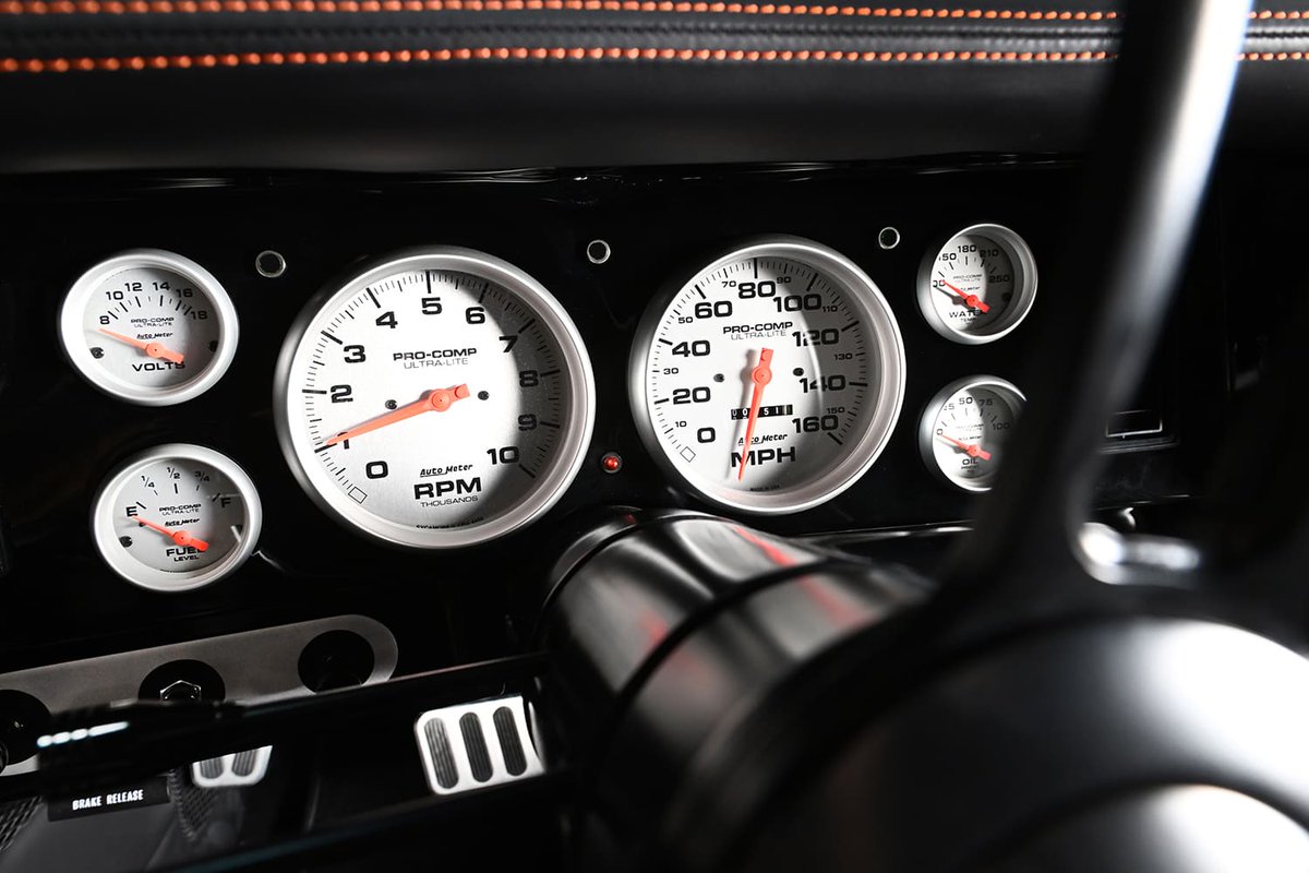 AutoMeter Products tweet media