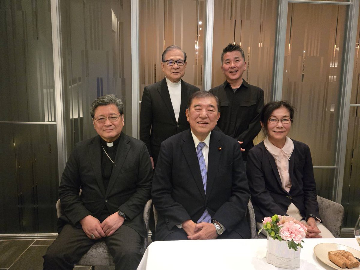 石破茂 tweet media