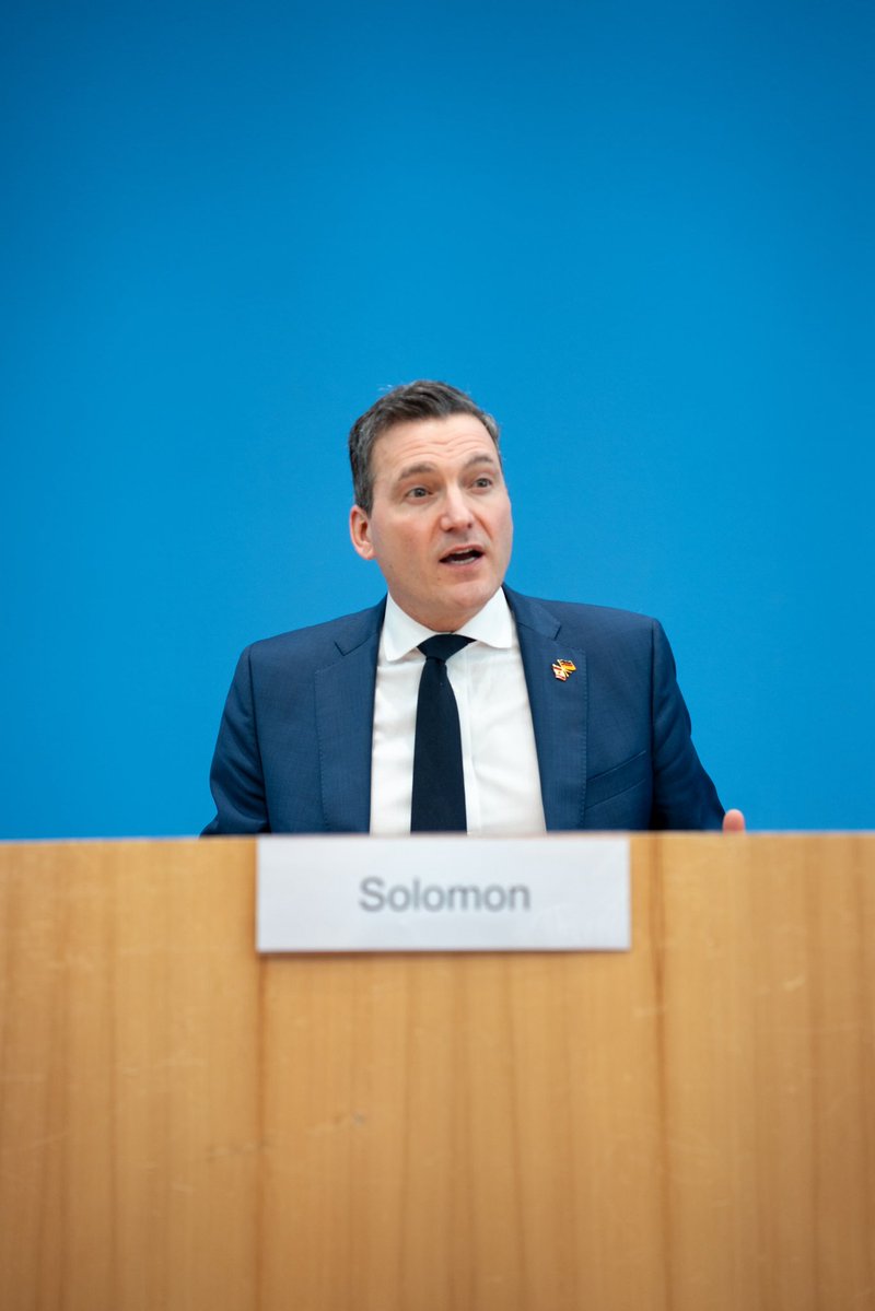 Evan Solomon tweet media