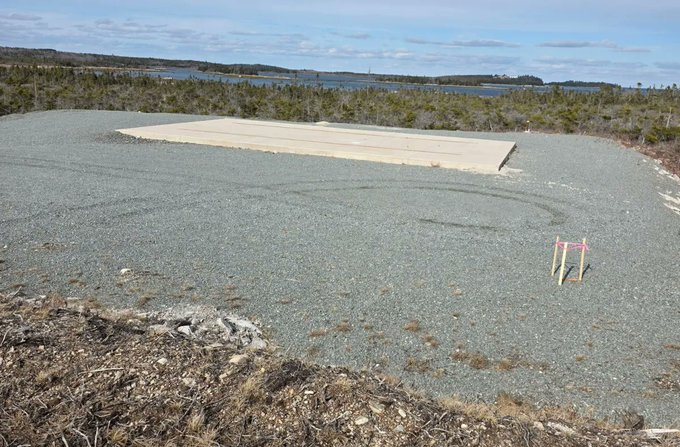 Life hack: How to build your own spaceport for under $200M in 4 easy steps!
1. Buy a bag of concrete mix for $19.99 from your local Home Hardware
2. Frame your spaceport pad
3. Mix and pour the concrete, allow to dry
4. Launder the remainder of the $200M
Note: must be a Liberal