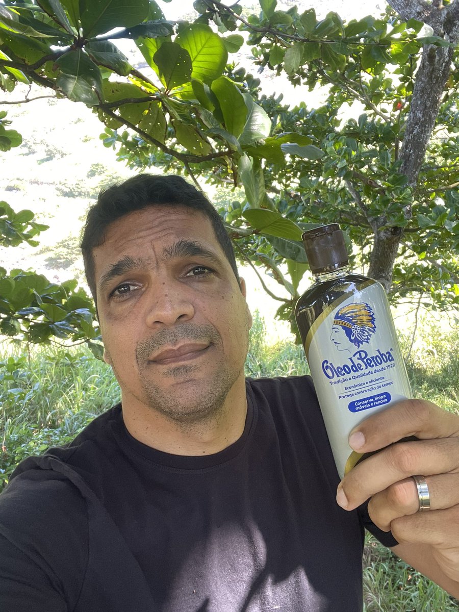 O ÓLEO DE PEROBA já está nas mãos 🙌🏽 
Agora estamos pronto para os debates!!!
Cabo Daciolo 2026🔥
“Quando os justos governam, o povo se alegra;”
Provérbios 29:2
Amo vcs ❤️