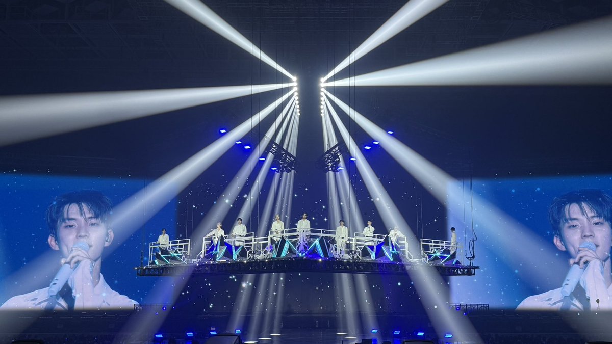 싹…………. tweet media