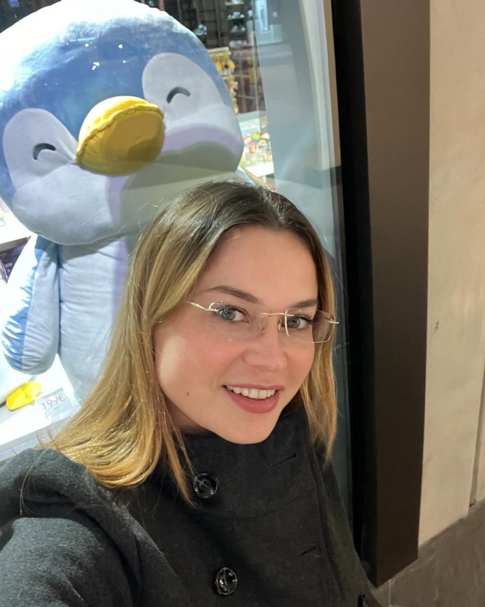 I really love myself ❤️ and also beauty is the key