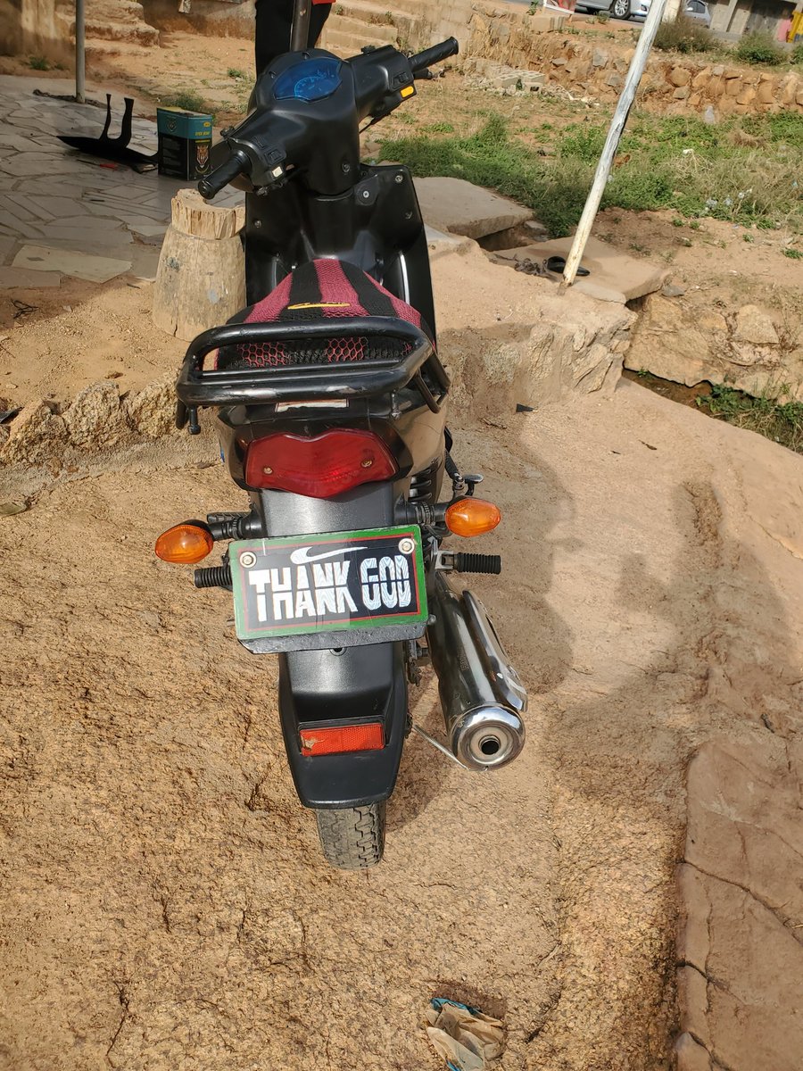 8month old Rubber rubber machine available for fast sell. 

Price. #750k Slightly negotiable 

Location Jos Plateau State
