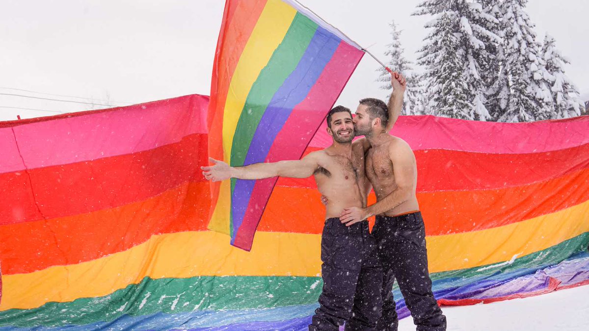 The BEST gay skiing weeks and weekends in the world nomadicboys.com/best-gay-skiin…