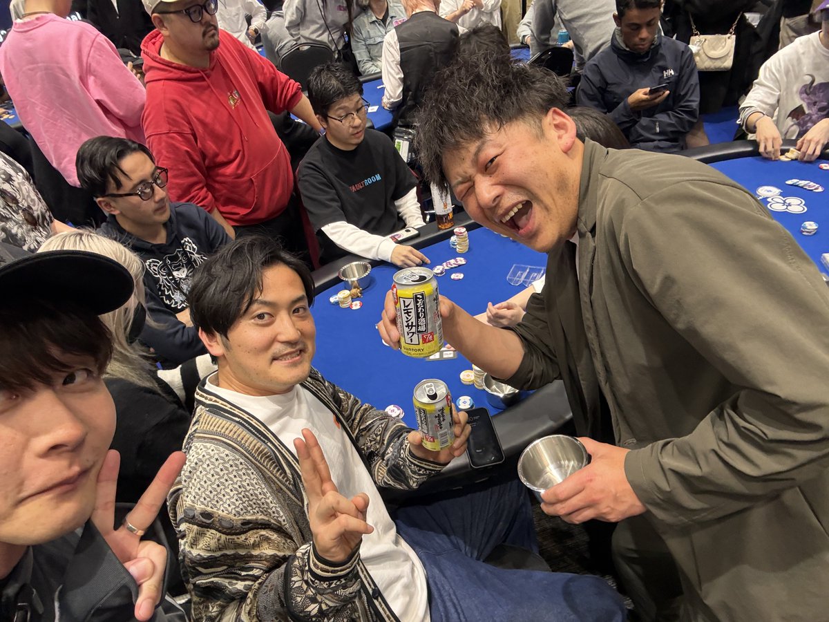 みんな居るって聞いたのでふらっと来ました