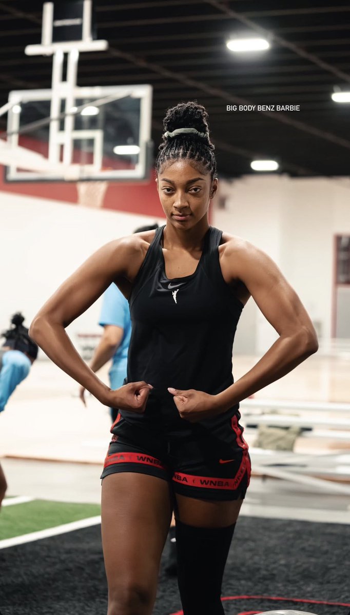 ✨️🚬 tweet media