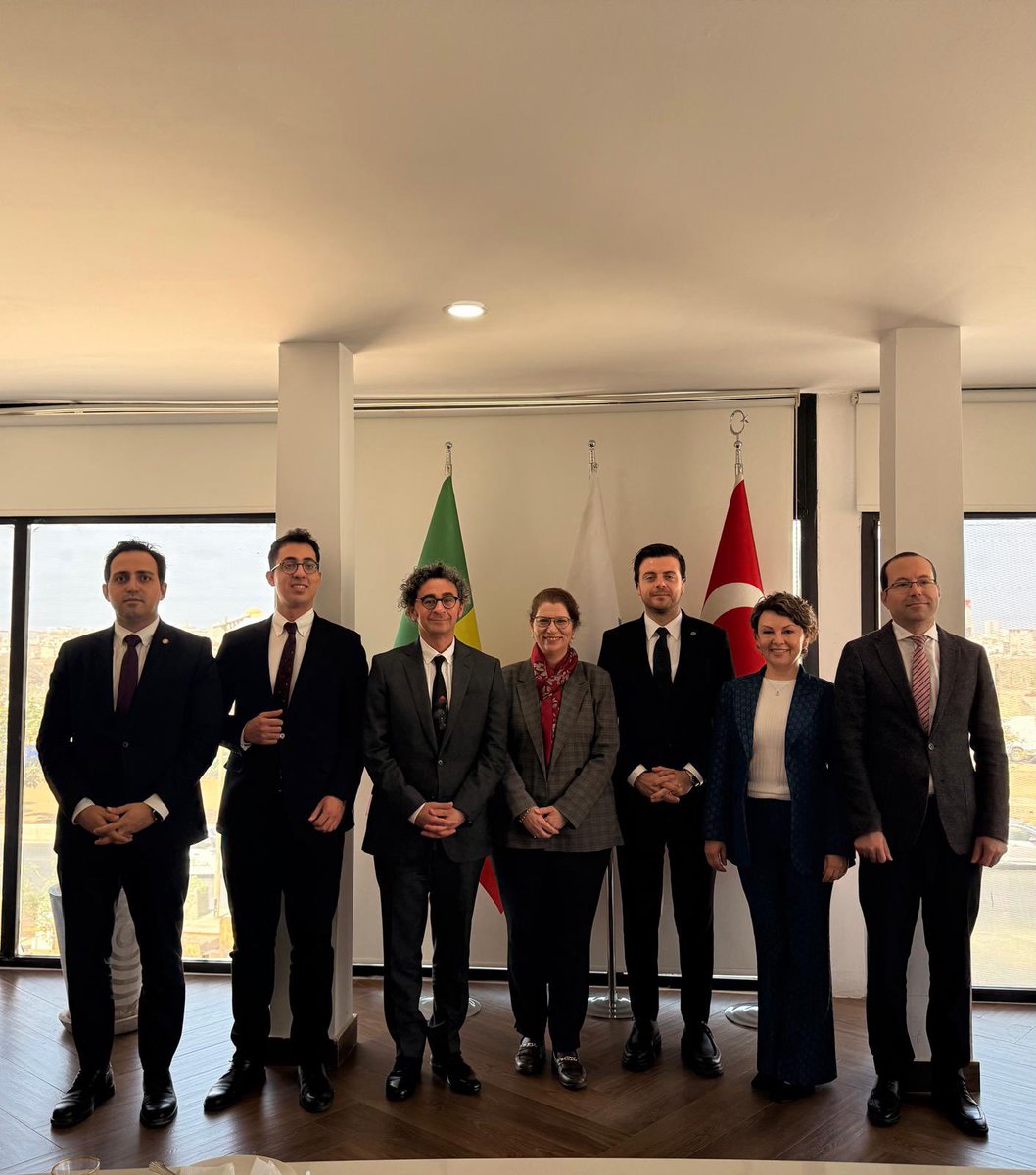 Fondation Maarif de Türkiye au Sénégal tweet media