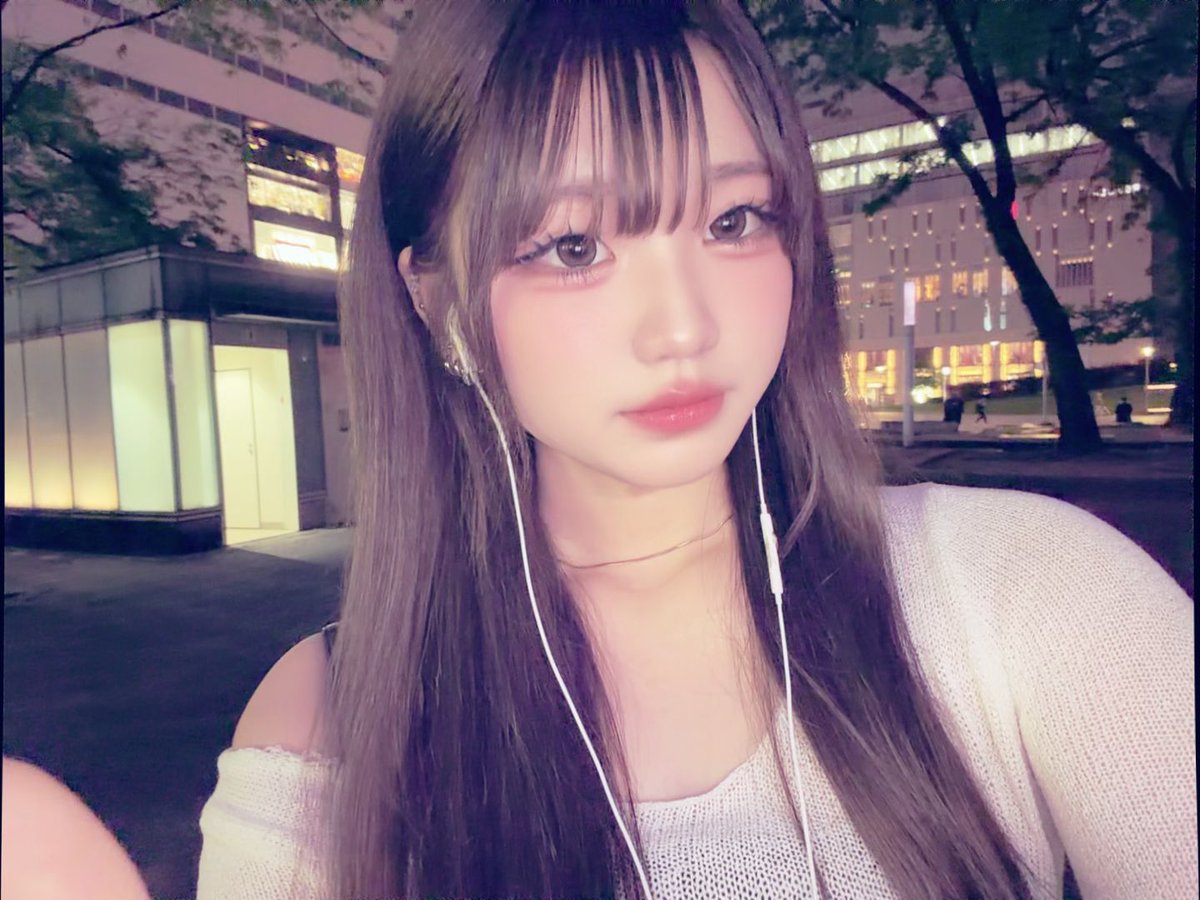 ヒナ tweet media