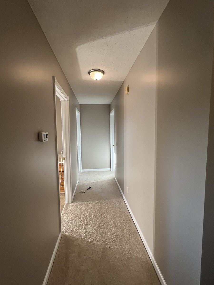 Florabropaint's tweet image. Here’s an interior project we just wrapped up for a great client out in Bainbridge!
If transforming the interior of your home or business is on your list, we’ve got you covered!
Call us today!

📞317-447-5227

#interiorpainting #homerefresh #teamfbp #indypainter #interiordesign