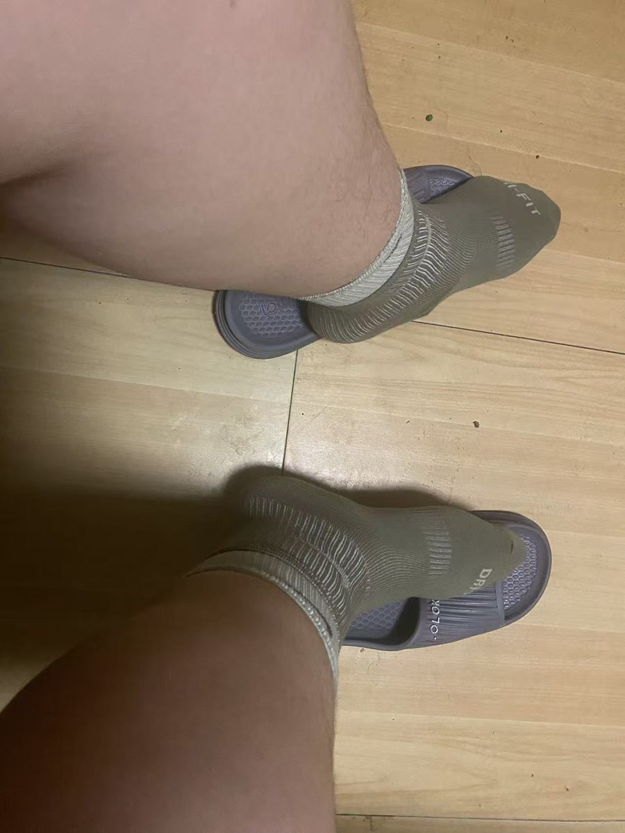 47码大肉脚 tweet media