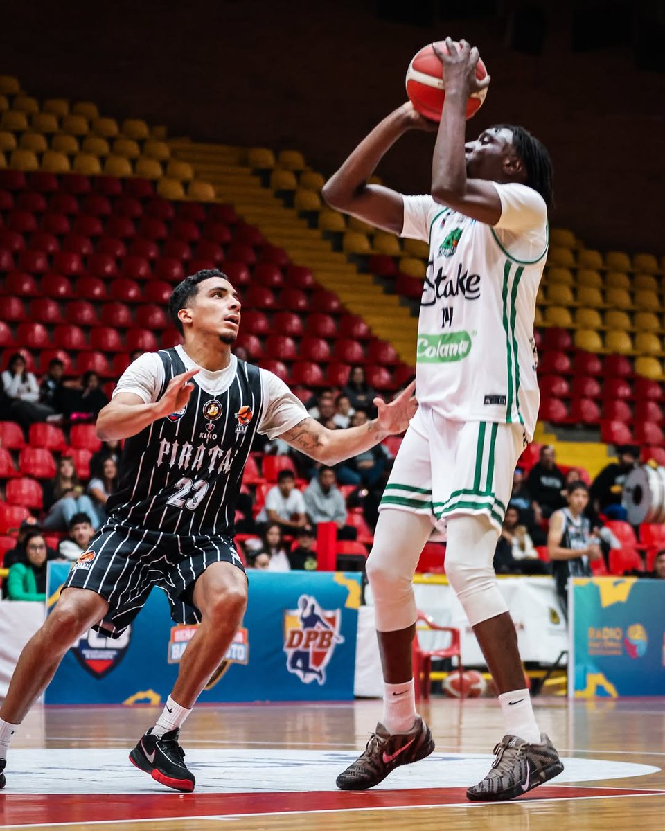 fare49's tweet photo. J5 #DPB 🇨🇴
#Piratas (3-3) 72 - 83 #Cimarrones 

🏀 Por Piratas, Bryan Anderson 🇵🇦
📊 33 MIN
16 PTS 
3 REB 
2 AST 
1 STL
0 BLQ 
2 TO 
14 VAL 

Tiros: 6/11 FG 4/6 3PTS 0/1 FT

🚨 Anderson fue lider en PTS y VAL del equipo

#Panama 
#FARESTATS https://t.co/MJa3mNouj9