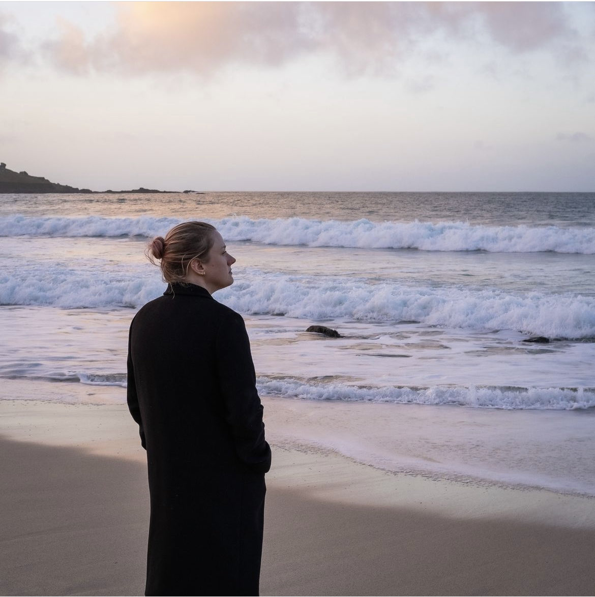 my husband loves taking photos of me and saying “oh this will be SO good for the pre-revenge dead wife montage”