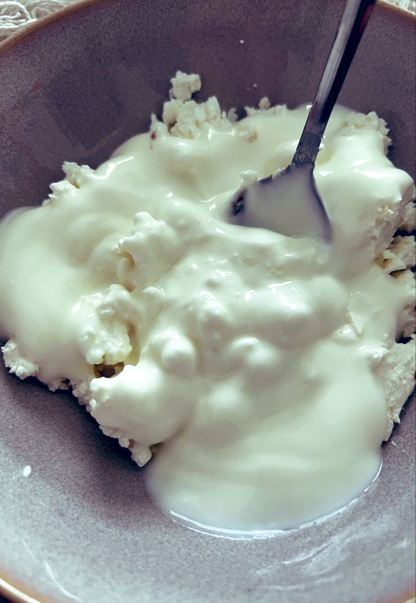 bbarrbbarra's tweet photo. Mniam
#deser #proteinki #białko https://t.co/6HdFrNswdf