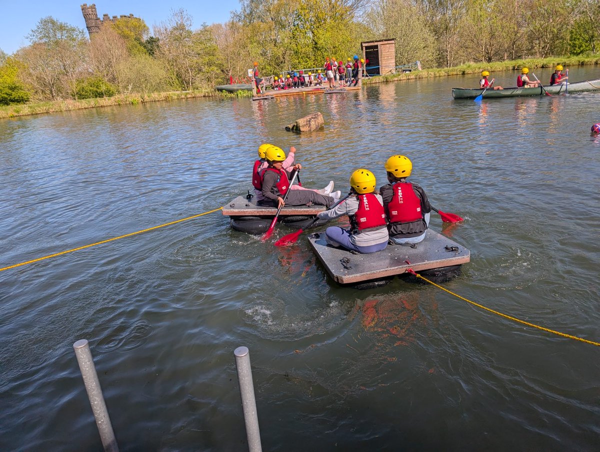 Rolls_Crescent's tweet photo. This afternoon our Y6’s have been canoeing and raft building. Some of the children fell and ended up in the water and others stayed on the raft. They are all having a great time so far. https://t.co/V0JPKBGQNw
