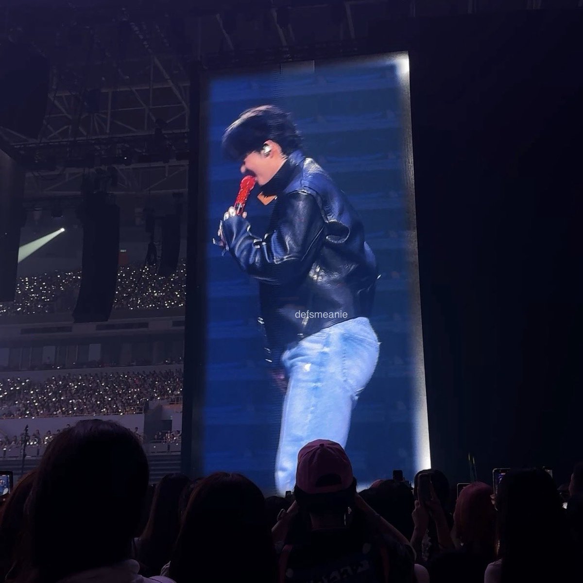 gab 🐶 tweet media