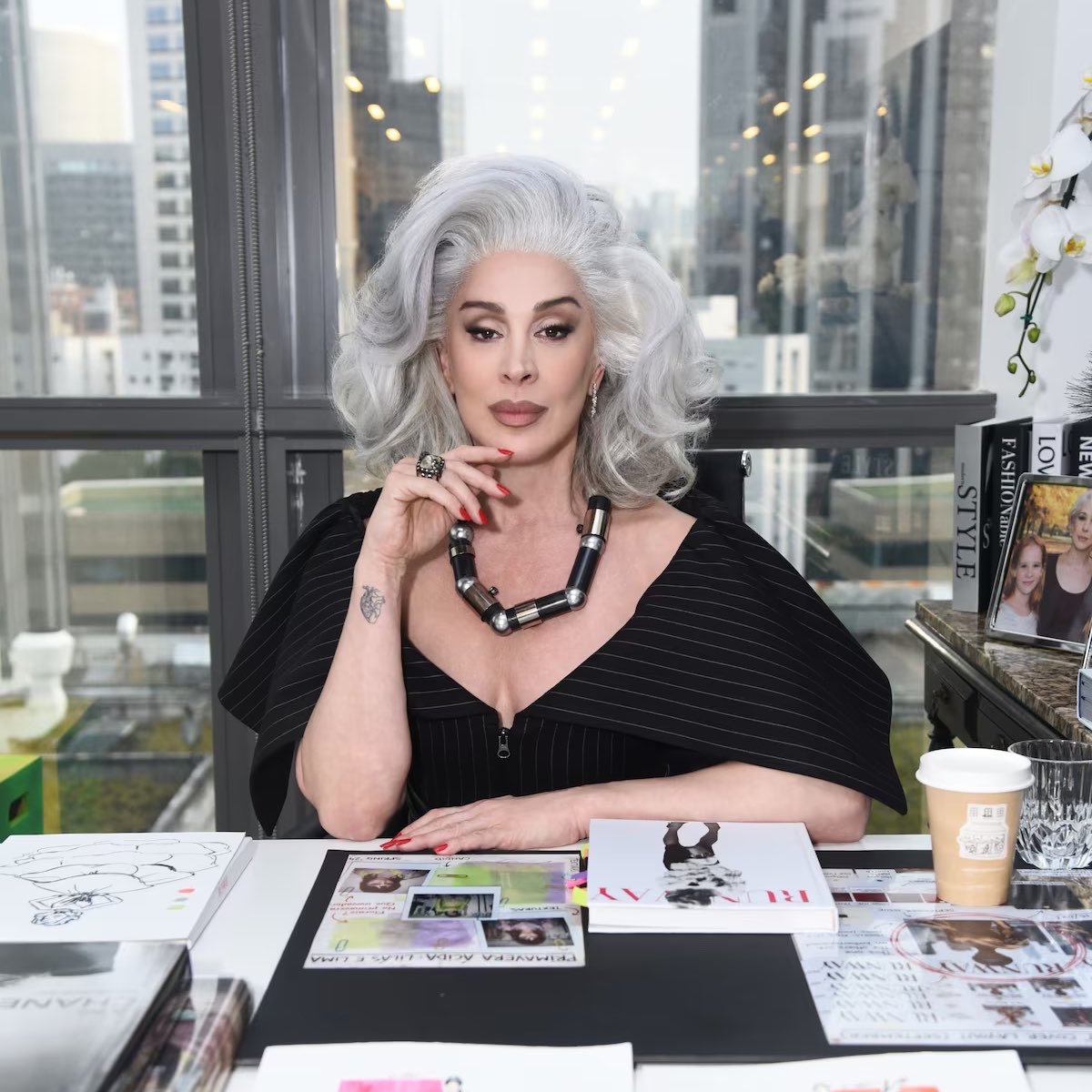 Lorelay Fox tweet media