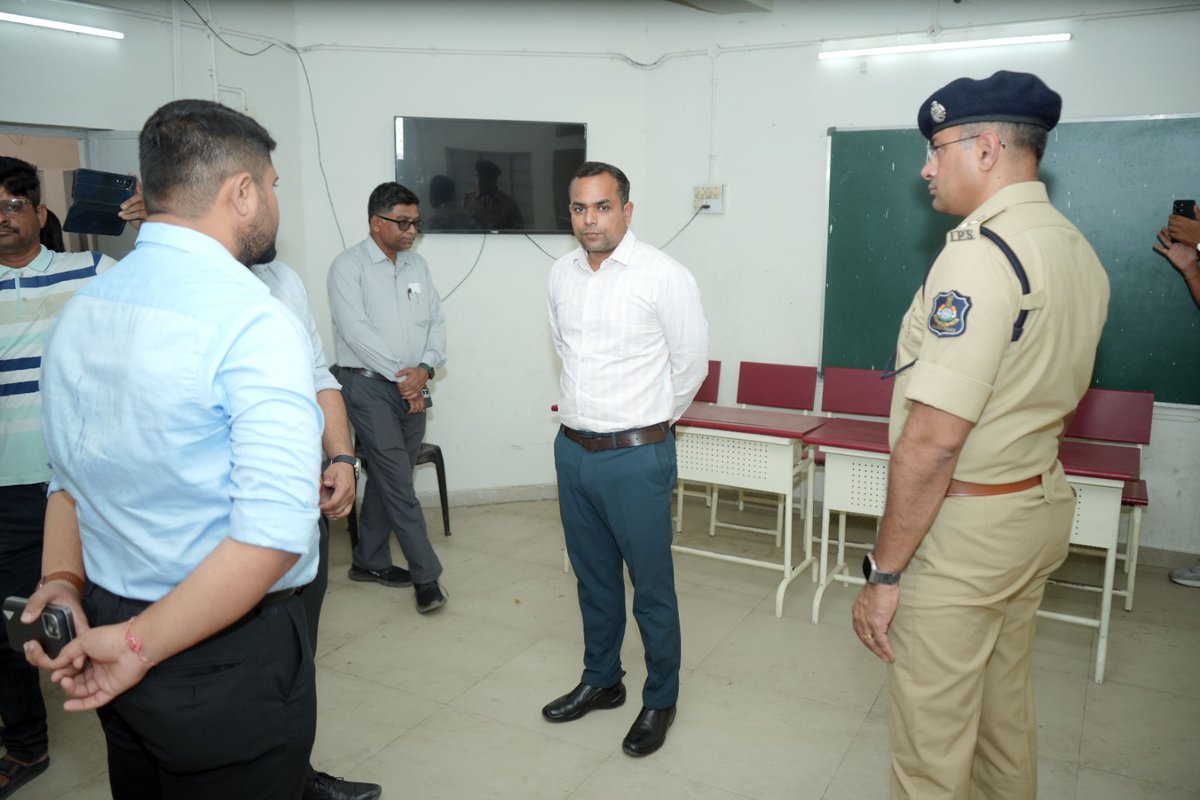 Collector Kheda tweet media