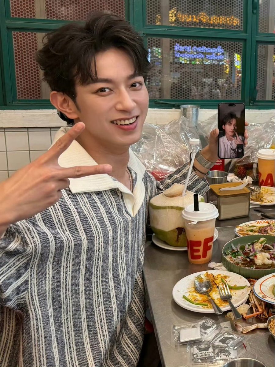 🌊🎸🐶 tweet media