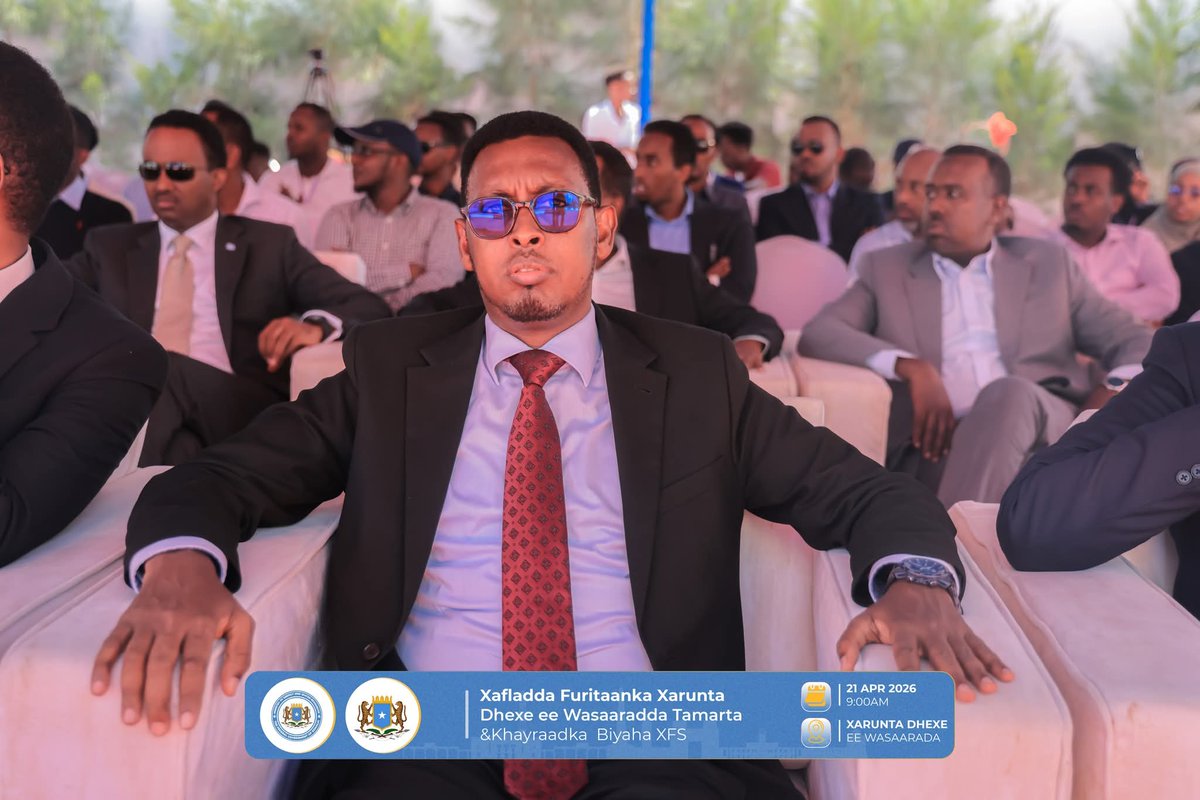 Moha_Abdullahi1's tweet photo. Hambalyo Wasaaradda Tamarta iyo Kheyraadka Biyaha xarig-jarkii iyo furitaankii cusub ee dhowaan la qabtay. Waxaan u rajeynayaa inay noqoto xarun horseedda horumar, adeeg hufan, iyo shaqo wax ku ool ah oo shacabka Soomaaliyeed anfaca. https://t.co/yfUUfPuInw