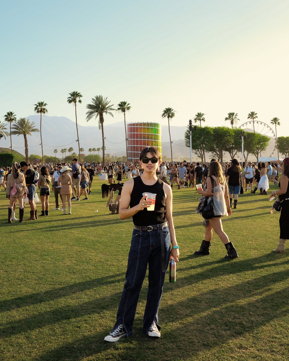 dw_evia's tweet photo. D1 ‘chella! 🎡✨🌵 https://t.co/WoW80CSceI