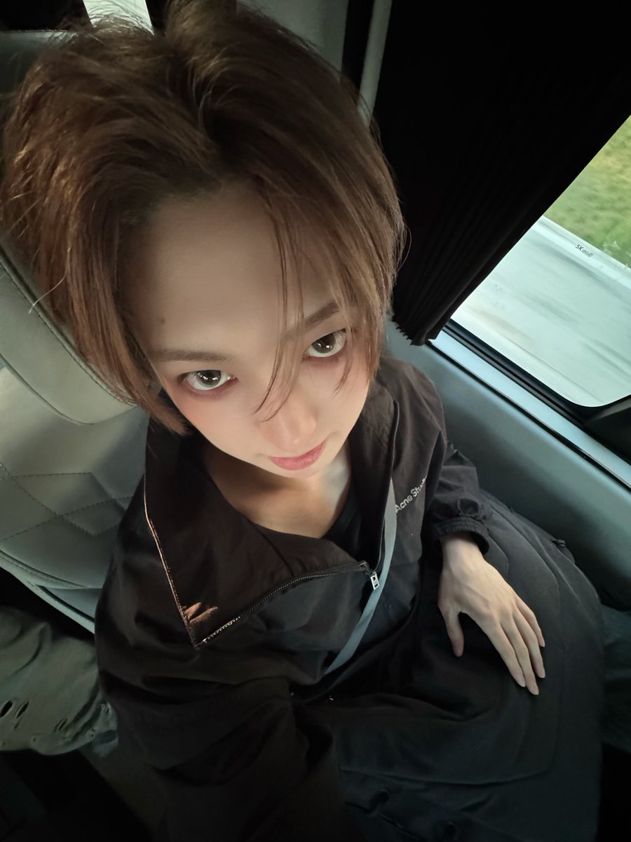 629Hero's tweet photo. 나 이렇게 행복해도 괜차나?…🫂💕 https://t.co/3GA47TiOHn
