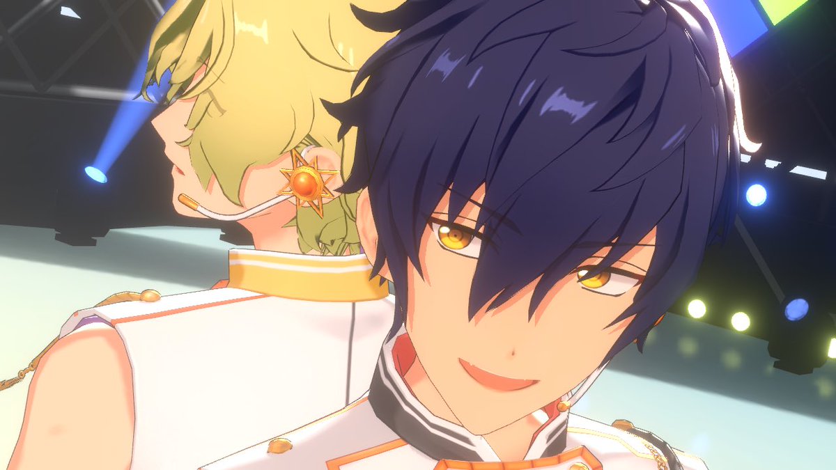 ☀️🌊📸
4枚目の横顔綺麗すぎる