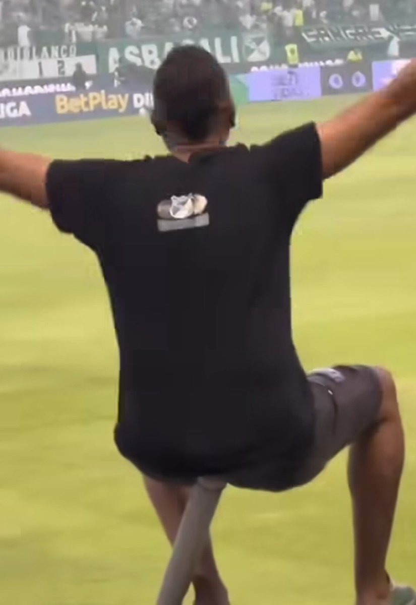 Americano de corazon 👹⚽️⭐️ tweet media