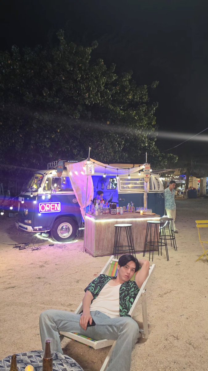 newwieeland_FC's tweet image. #Newwiee | cr. Tawan_V 🩷💙