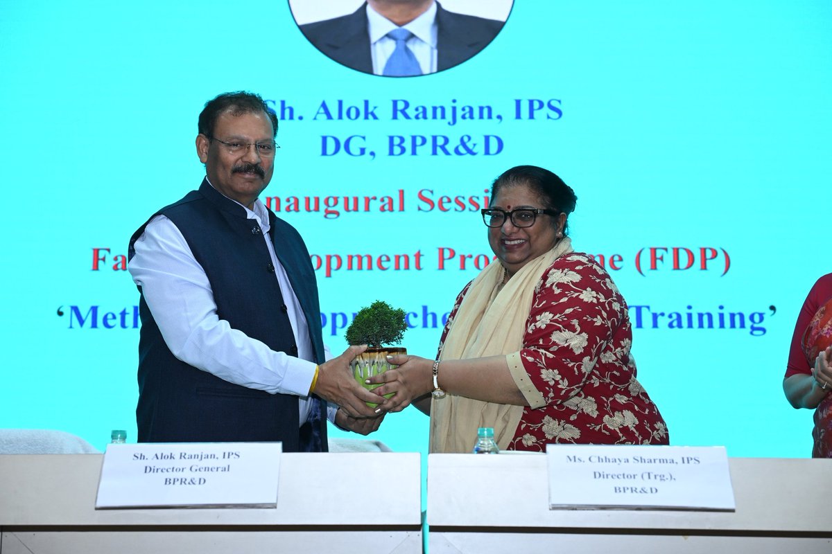 BPRDIndia's tweet photo. Sh.Alok Ranjan, IPS, DG BPR&amp;D inaugurated the One-Day FDP on “Methods &amp; Approaches in Police Training” at CDTI Ghaziabad today. Sh Ravi Joseph Lokku, IPS, ADG BPR&amp;D delivered the Valedictory address. 79 officers from BPR&amp;D, CAPTs, CDTIs, CAPFs and Police, attended the programme. https://t.co/sNbvtWLfpW