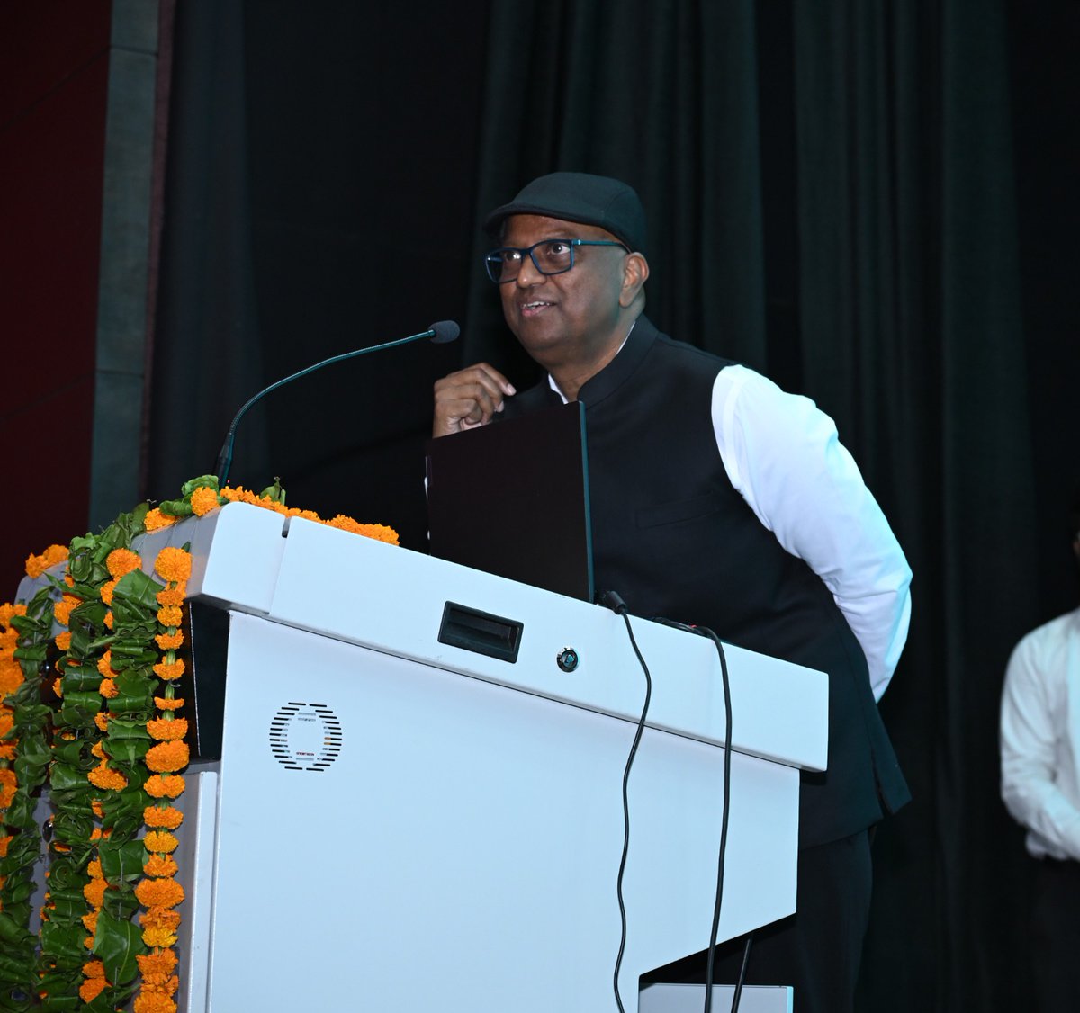 BPRDIndia's tweet photo. Sh.Alok Ranjan, IPS, DG BPR&amp;D inaugurated the One-Day FDP on “Methods &amp; Approaches in Police Training” at CDTI Ghaziabad today. Sh Ravi Joseph Lokku, IPS, ADG BPR&amp;D delivered the Valedictory address. 79 officers from BPR&amp;D, CAPTs, CDTIs, CAPFs and Police, attended the programme. https://t.co/sNbvtWLfpW