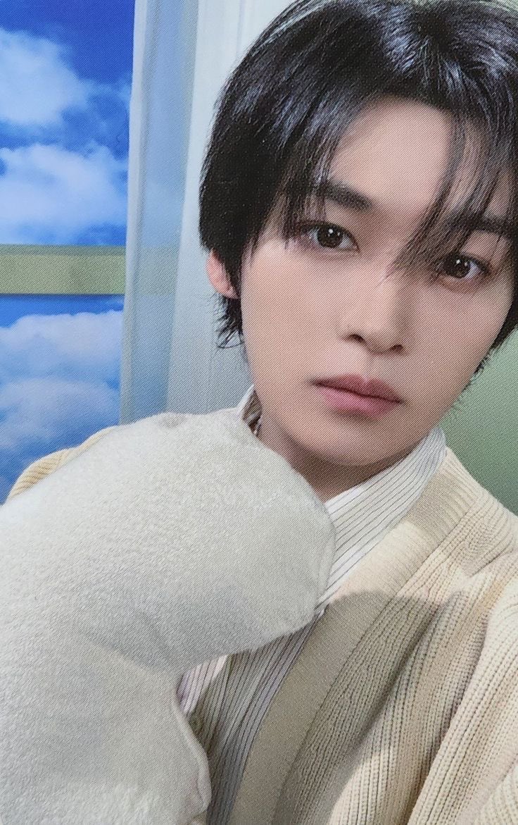 ‧₊˚ tweet media