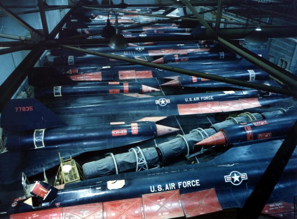 Habubrats71's tweet image. Guess what is on the other side of the wall in Det2?

On the other side of that wall that houses an unused A-12 blackbirds is the maintenance repair site for all SR 71 at Palmdale home of the Skunk Works

Here is another photo of the Palmdale, front shop @ California Skunk Works