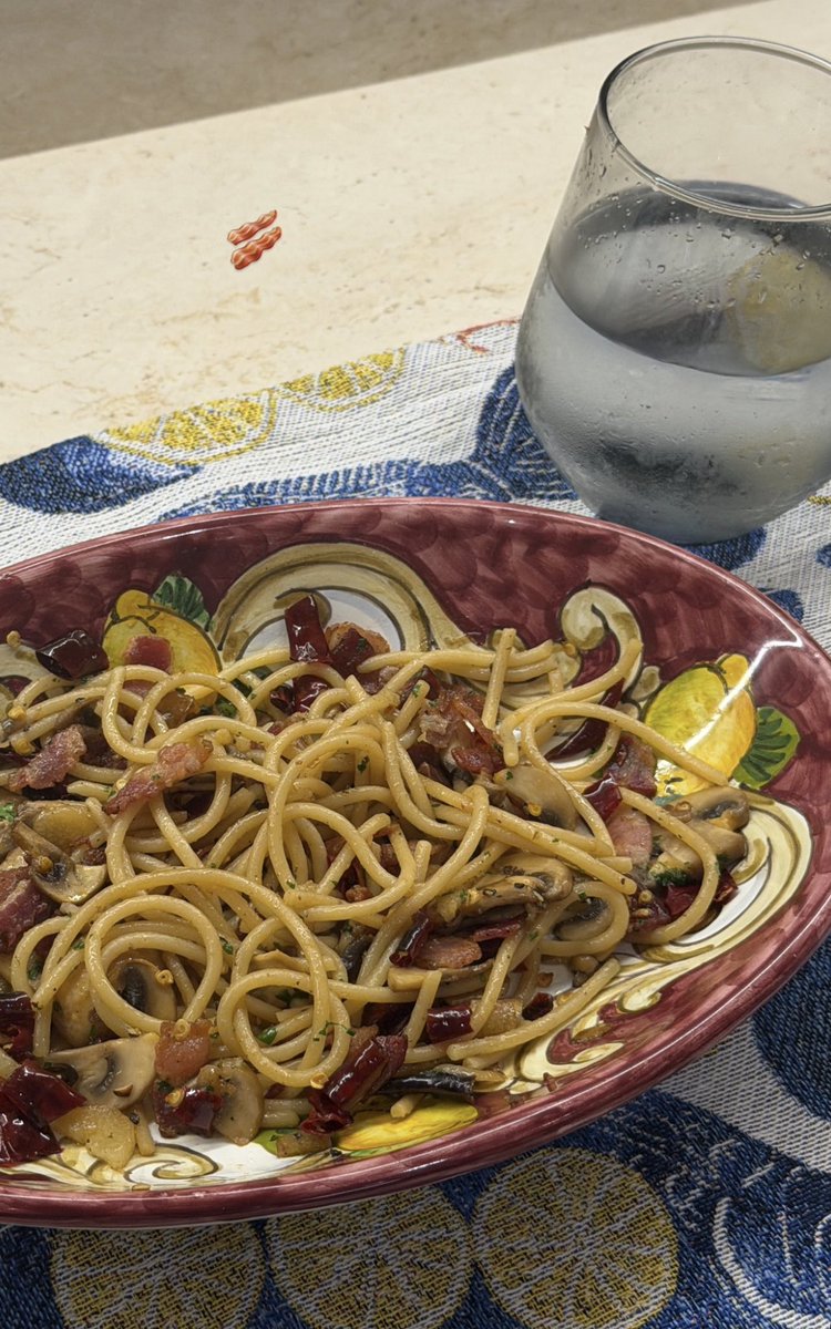 Firstkhaotung International Fans tweet media